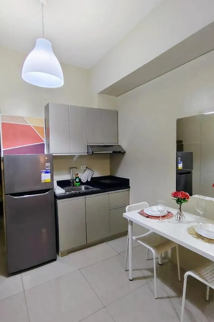 The Snug Nest Aparthotel Manila